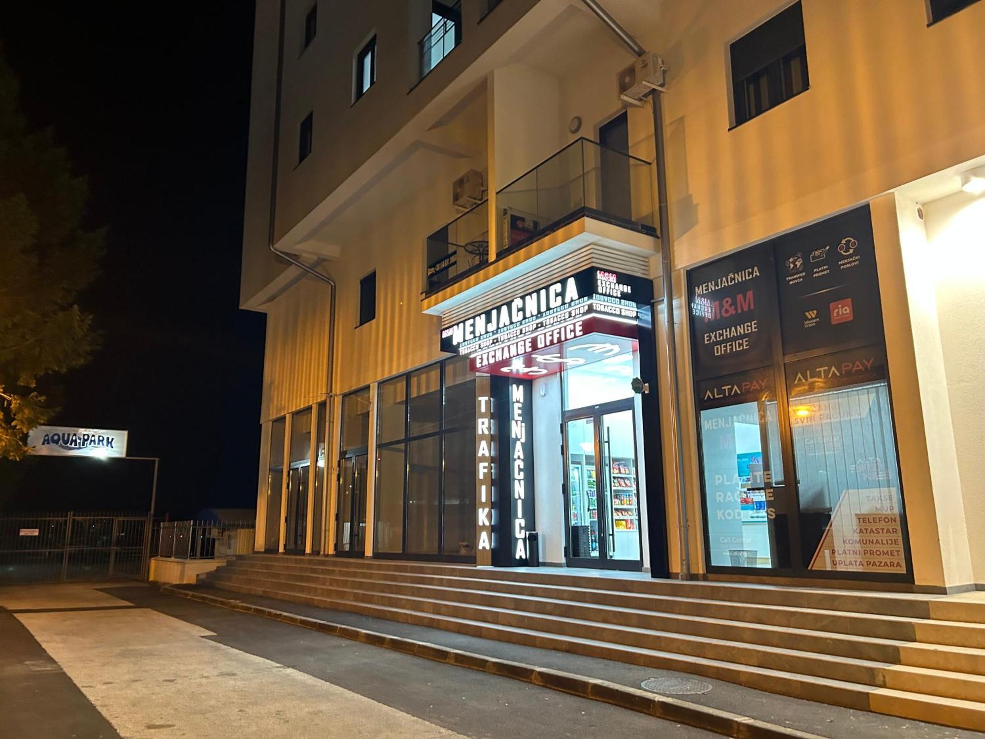 De Lux Nedeljkovic Aparthotel Jagodina Eksteriør bilde