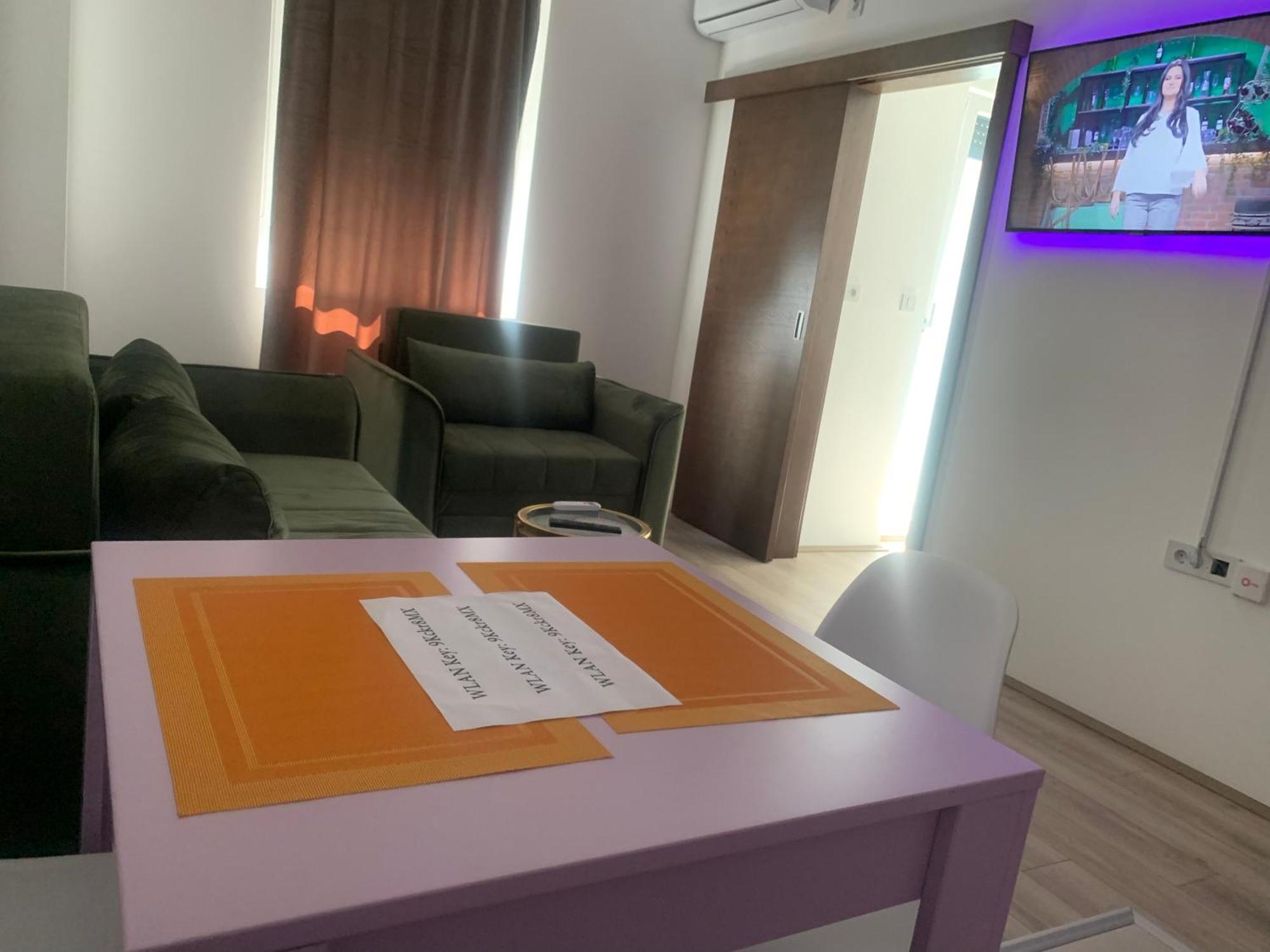 De Lux Nedeljkovic Aparthotel Jagodina Eksteriør bilde
