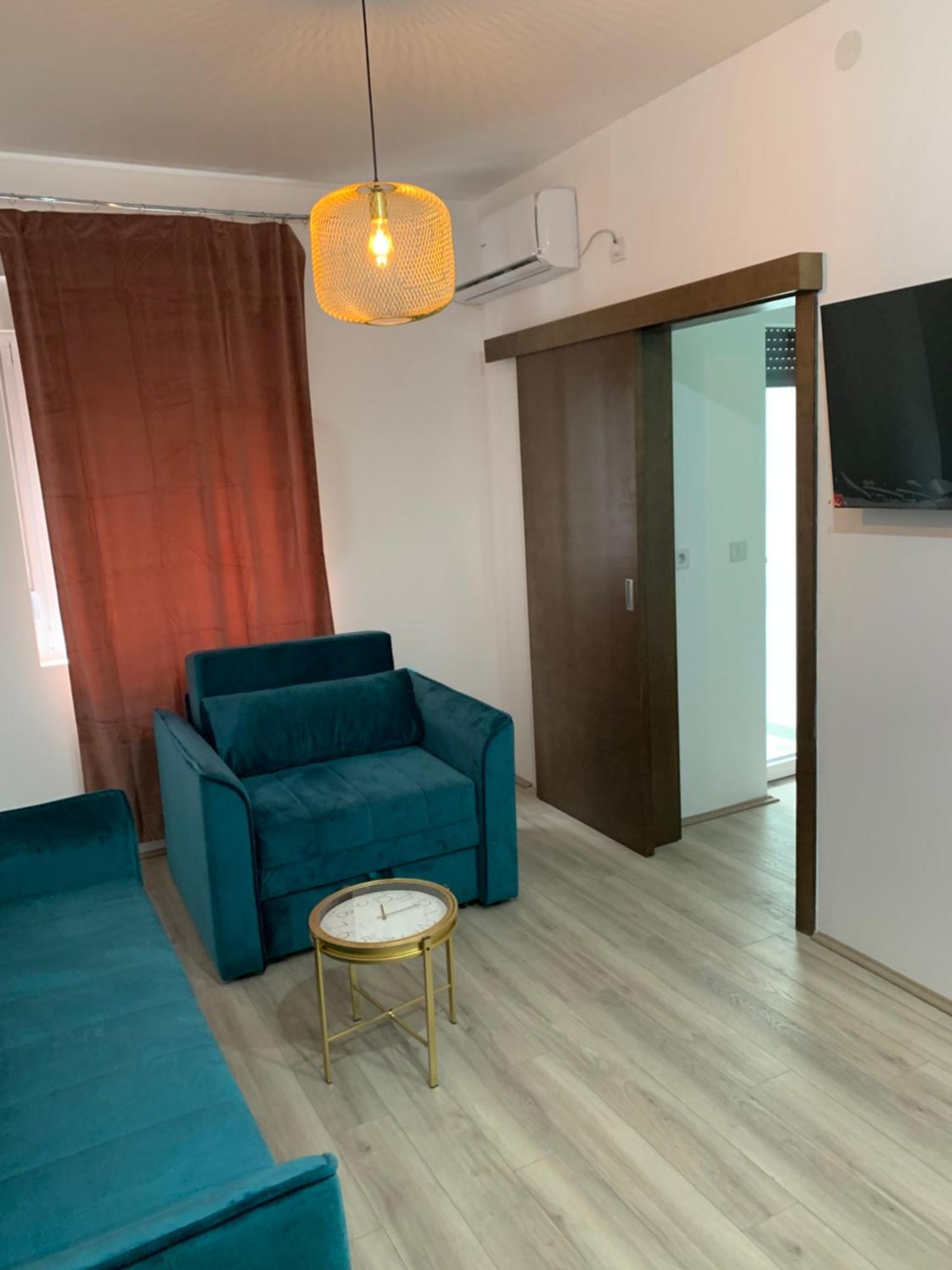 De Lux Nedeljkovic Aparthotel Jagodina Eksteriør bilde