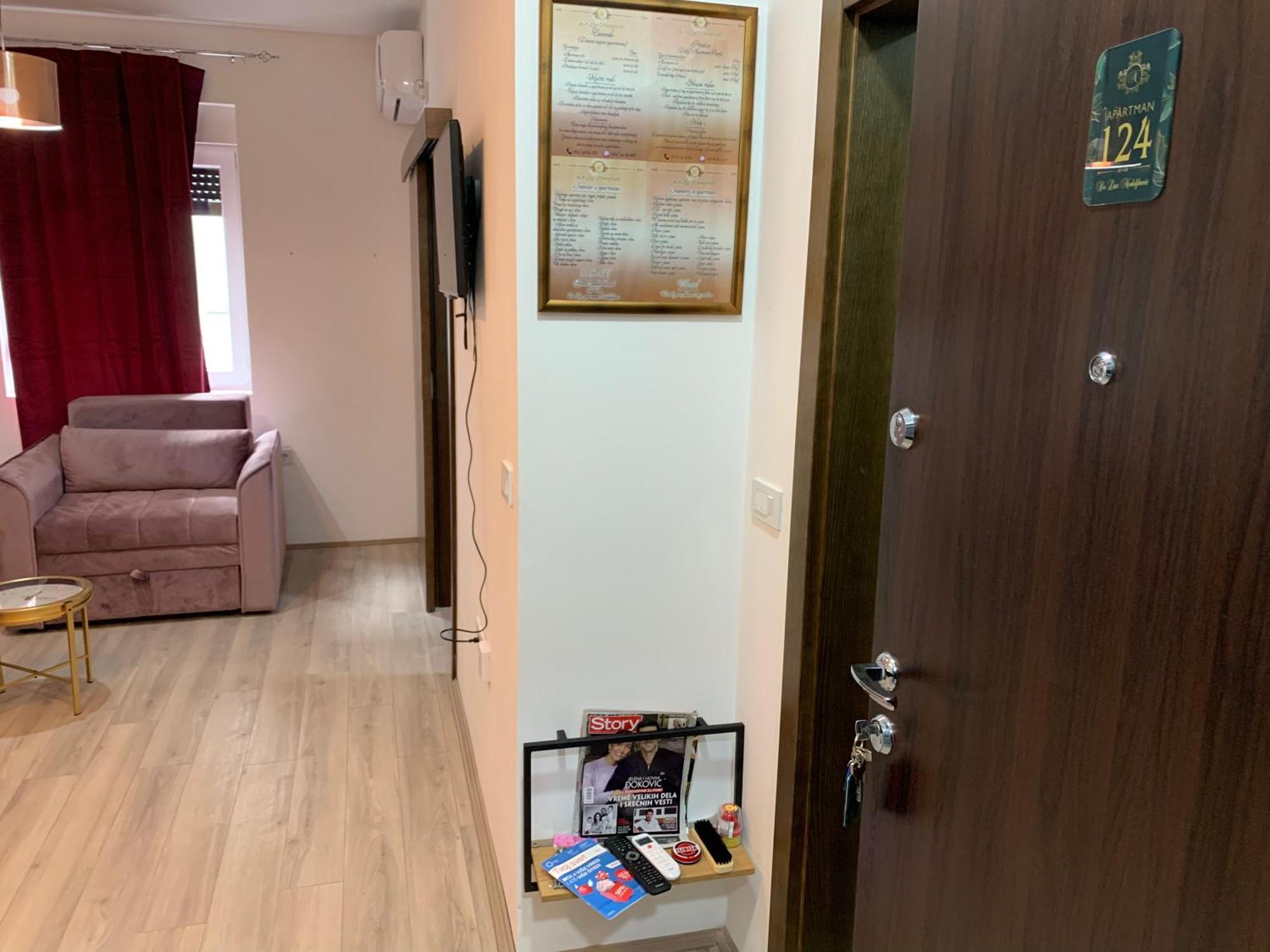 De Lux Nedeljkovic Aparthotel Jagodina Eksteriør bilde